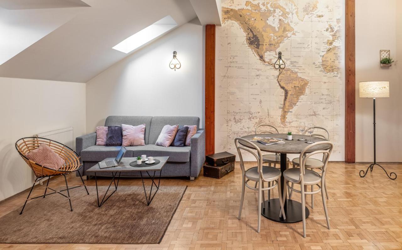 6 Continents Apartments By Adrez Прага Екстериор снимка